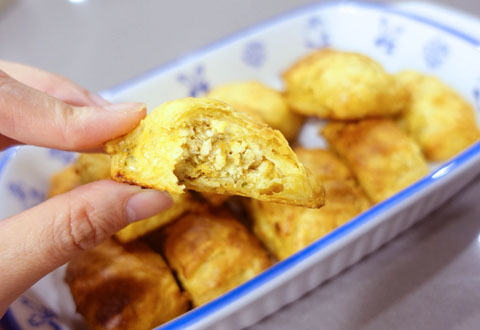 HomecookedSausageRolls03