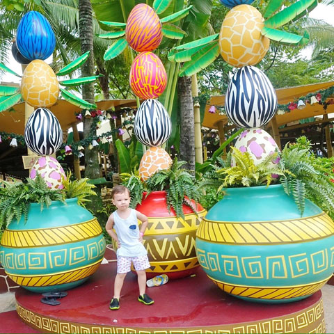 Universal Studios Singapore - easter egg hunt - Resort World Sentosa