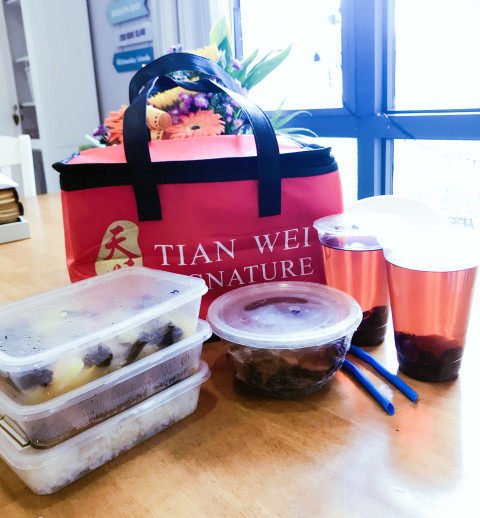 Tian Wei Signature confinement food catering